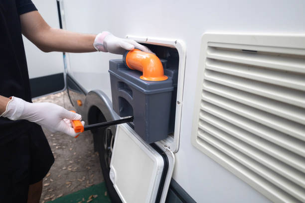 Best Porta potty rental near me  in Beaver Dam, WI